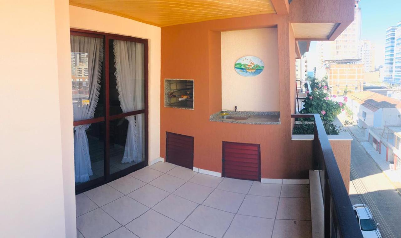 Apartamento Meia Praia - Itapema Luaran gambar
