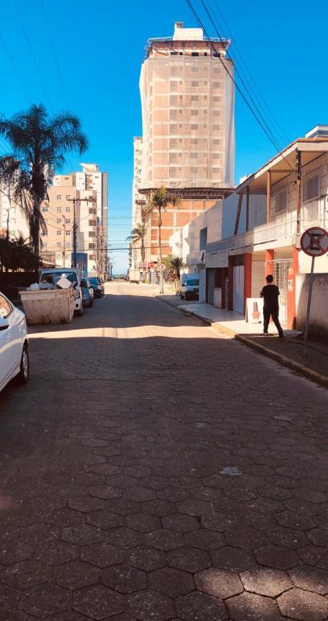 Apartamento Meia Praia - Itapema Luaran gambar