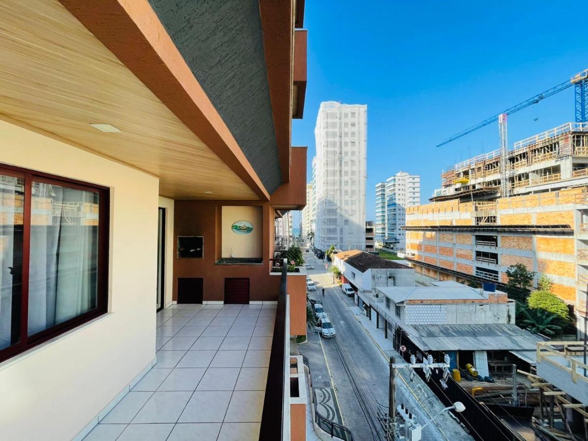Apartamento Meia Praia - Itapema Luaran gambar